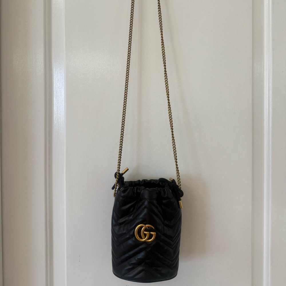 Gucci Marmont Quilted Calfskin Leather Matelasse Mini Bucket Bag with Gold Chain - Picture 10 of 15